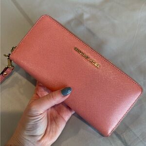 Michael Kors Saffiano Leather Wristlet - Peach